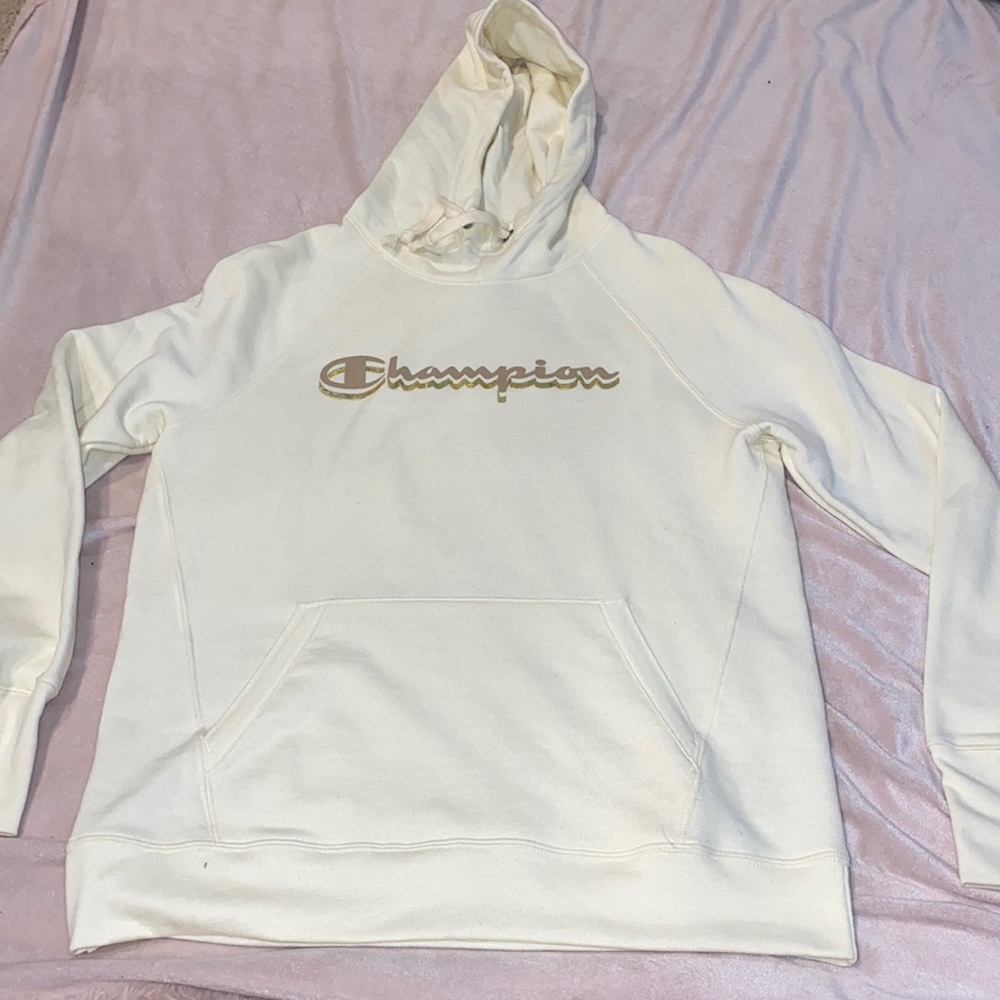 Brand- Champion Color- Creme